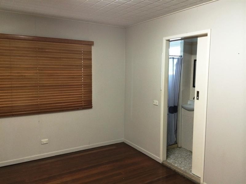 1217A Stanley Street East, Coorparoo QLD 4151