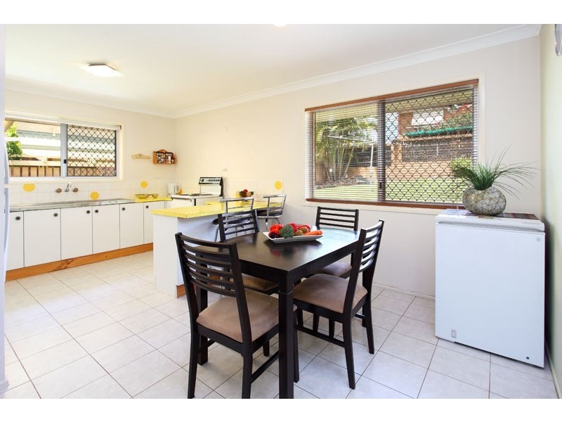 6 Eurong Street, Carina Heights QLD 4152