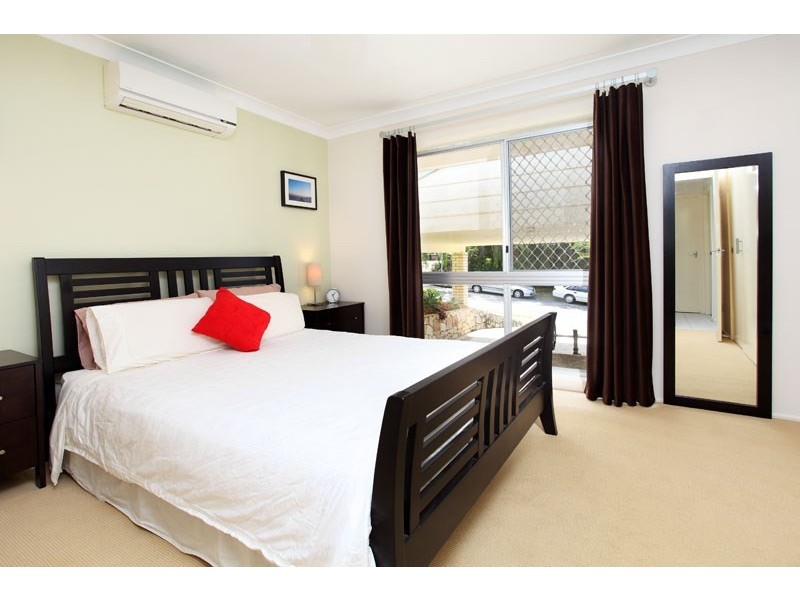 6 Eurong Street, Carina Heights QLD 4152