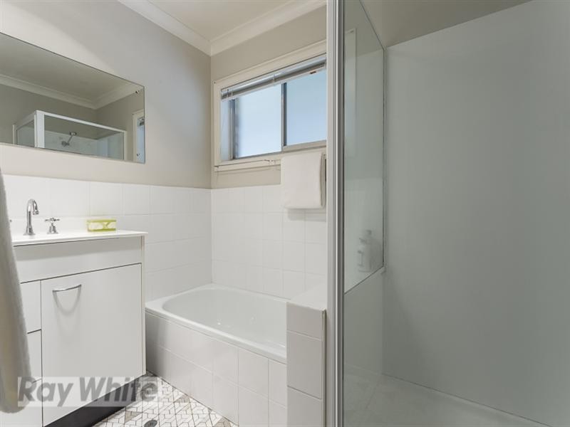 22 Ferol Street, Coorparoo QLD 4151