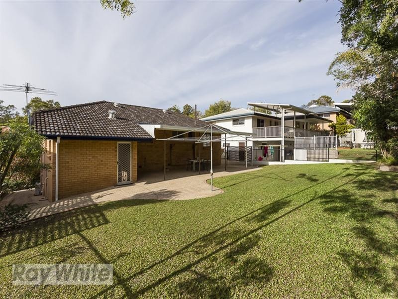 22 Ferol Street, Coorparoo QLD 4151