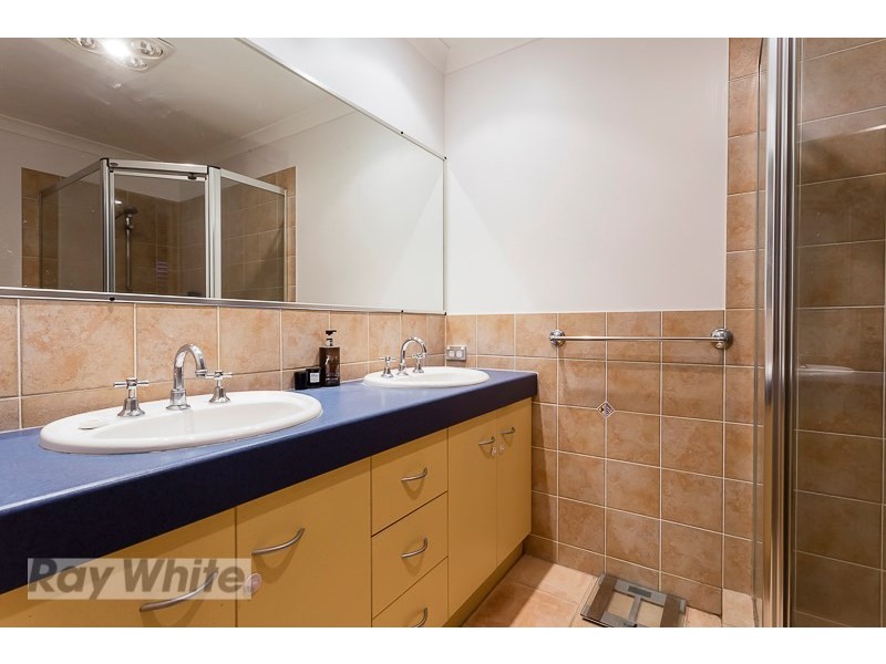 5a Cumberland Court, Carina Heights QLD 4152