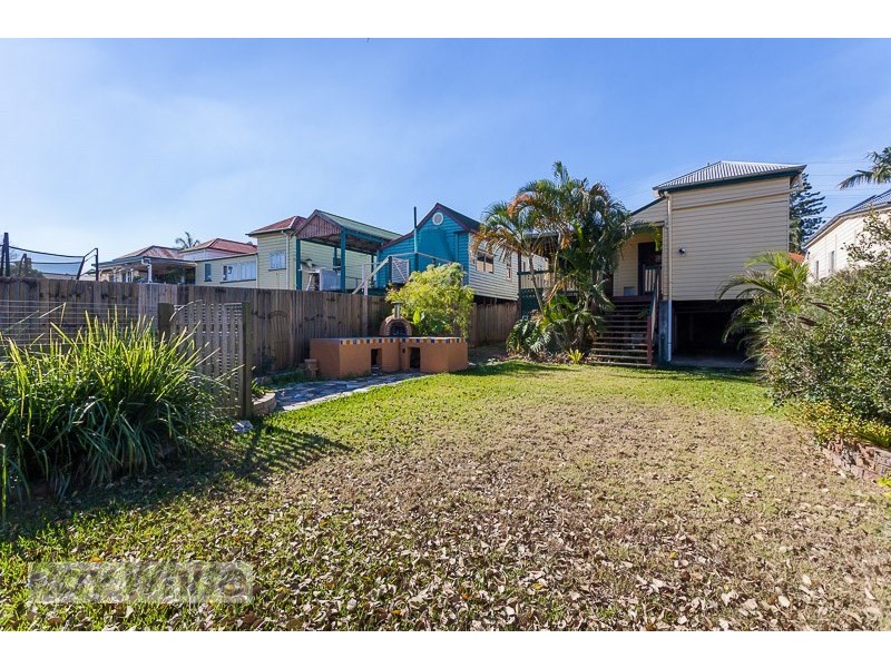 8 Elfin Street, East Brisbane QLD 4169