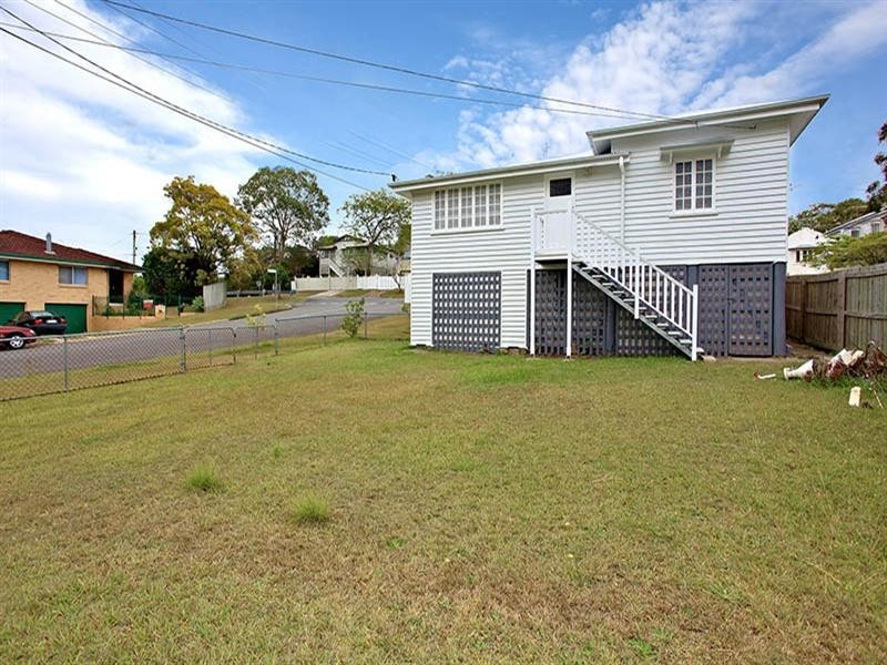 56 Mackay Street, Coorparoo QLD 4151