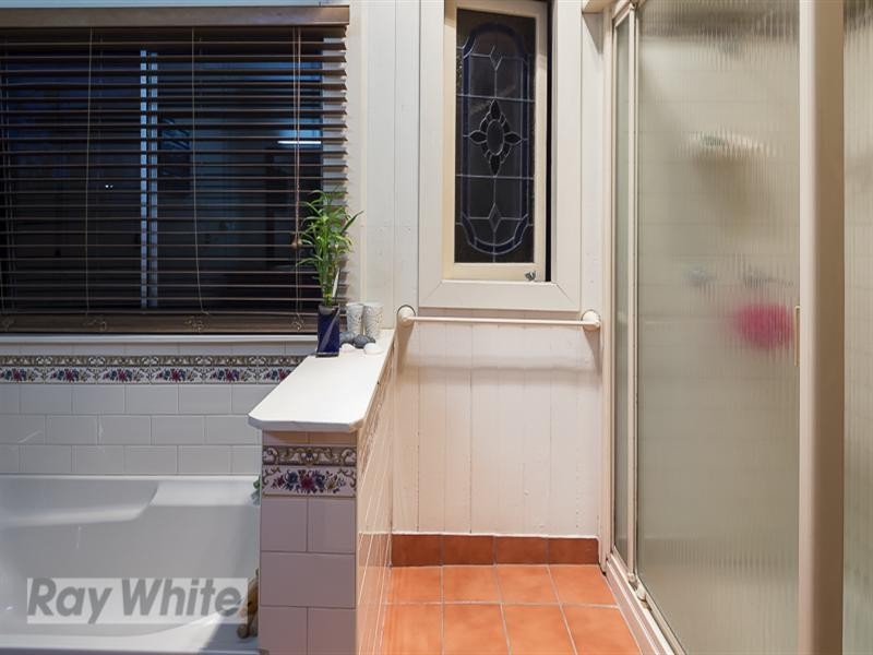 95 Milsom Street, Coorparoo QLD 4151