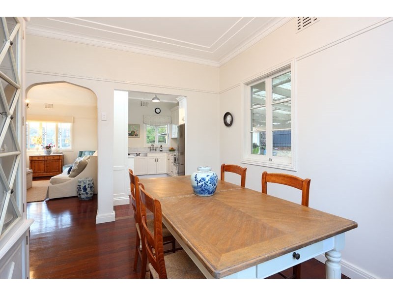 48 Brae Street, Coorparoo QLD 4151