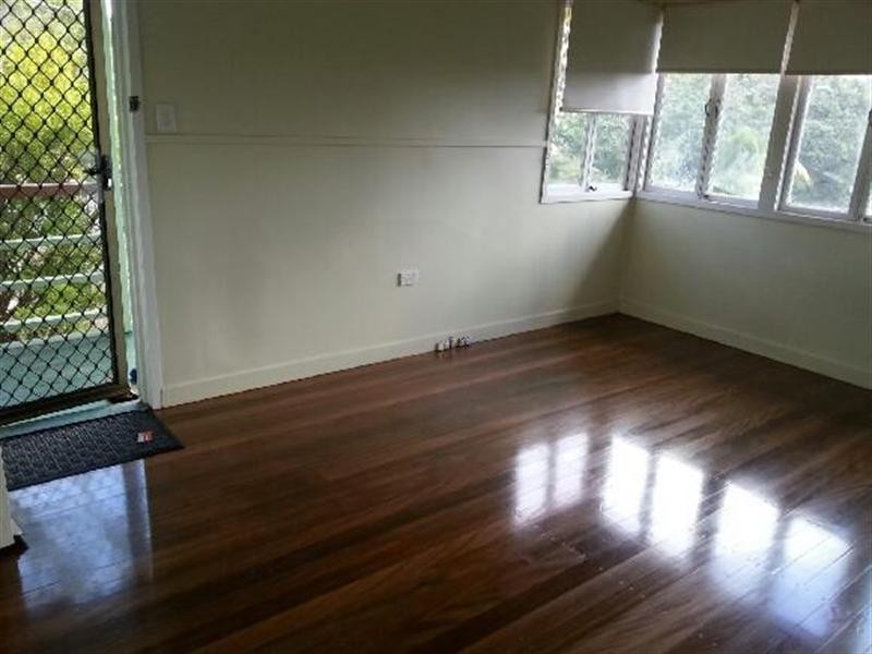 222 Winstanley Street, Carina Heights QLD 4152