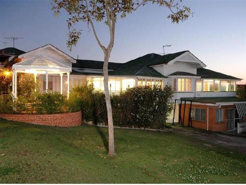 43 Raby Road, Coorparoo QLD 4151