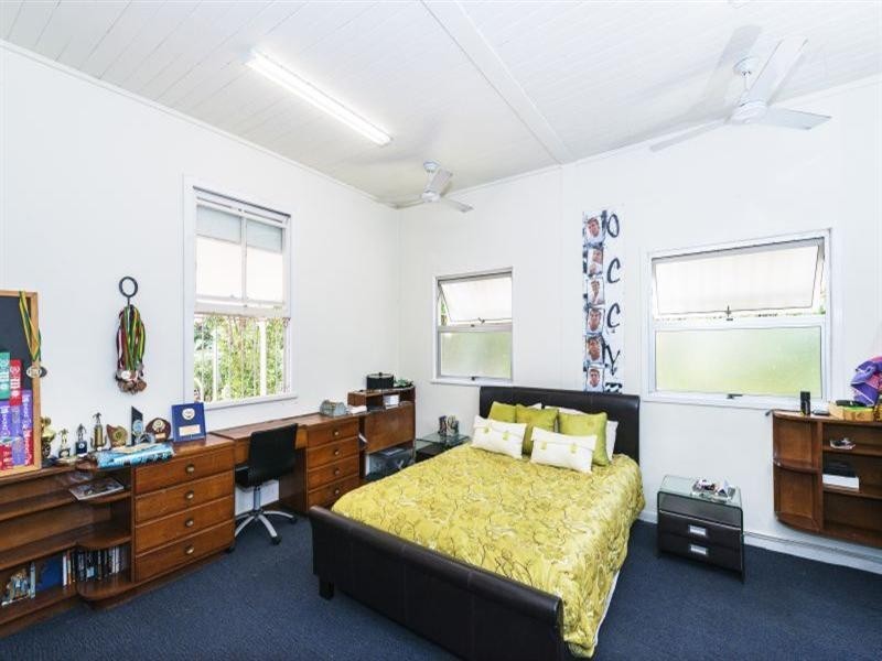 43 Raby Road, Coorparoo QLD 4151