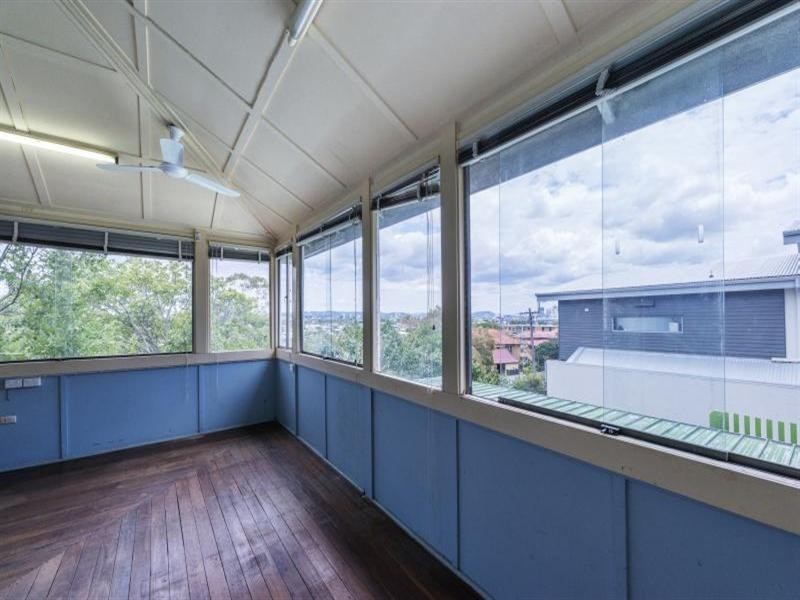 43 Raby Road, Coorparoo QLD 4151