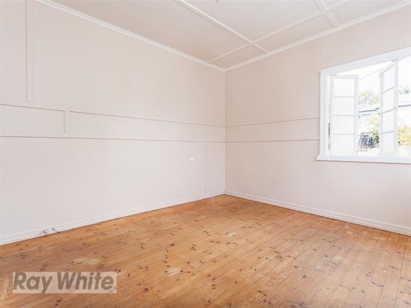 80 Mar Street, Holland Park QLD 4121