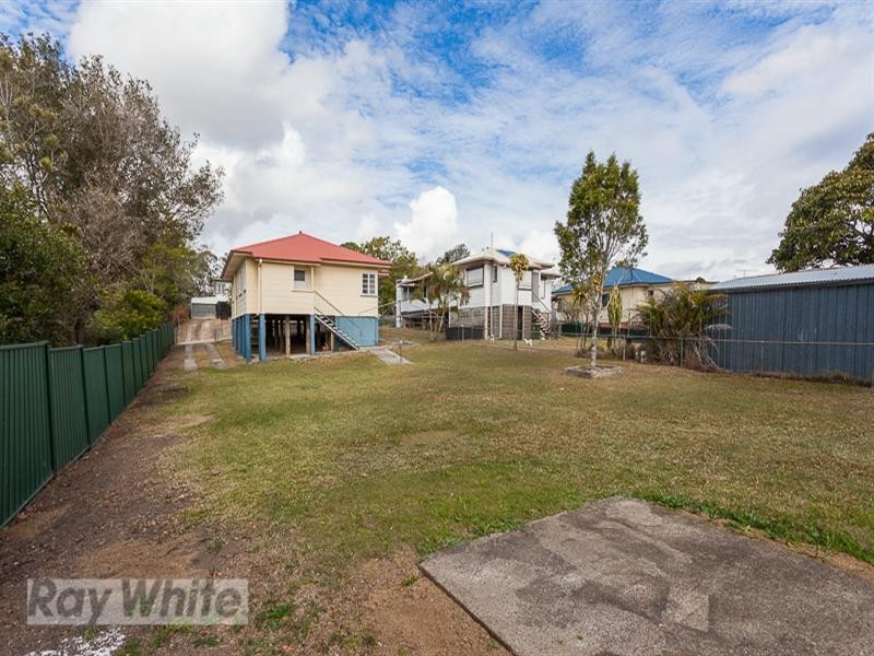 80 Mar Street, Holland Park QLD 4121