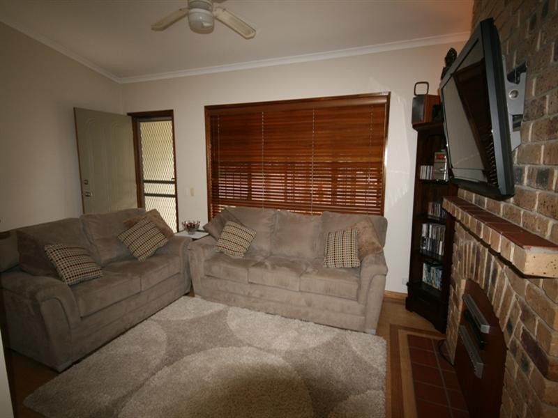 38 Balmerino Drive, Carina QLD 4152