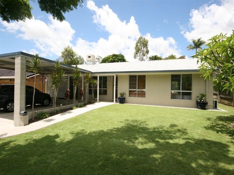 38 Balmerino Drive, Carina QLD 4152