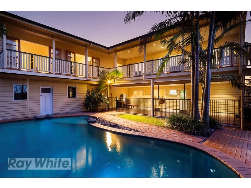 65 Henzell Terrace, Greenslopes QLD 4120