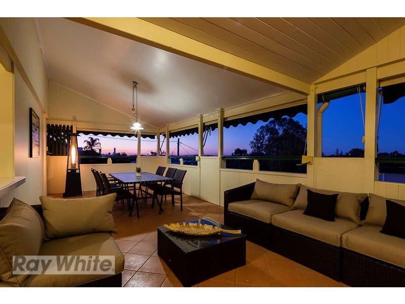 65 Henzell Terrace, Greenslopes QLD 4120