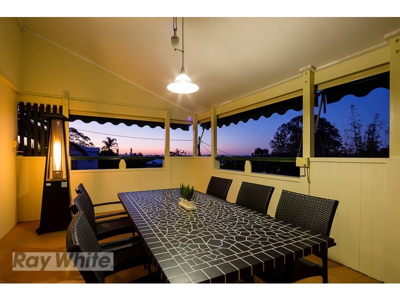 65 Henzell Terrace, Greenslopes QLD 4120