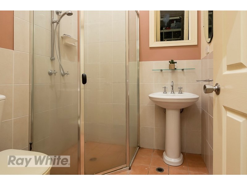 65 Henzell Terrace, Greenslopes QLD 4120