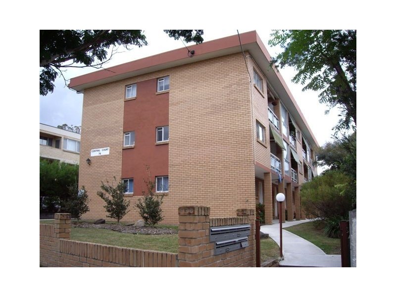 76 Kitchener, Coorparoo QLD 4151