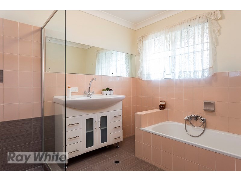 1/42 Macaulay Street, Coorparoo QLD 4151