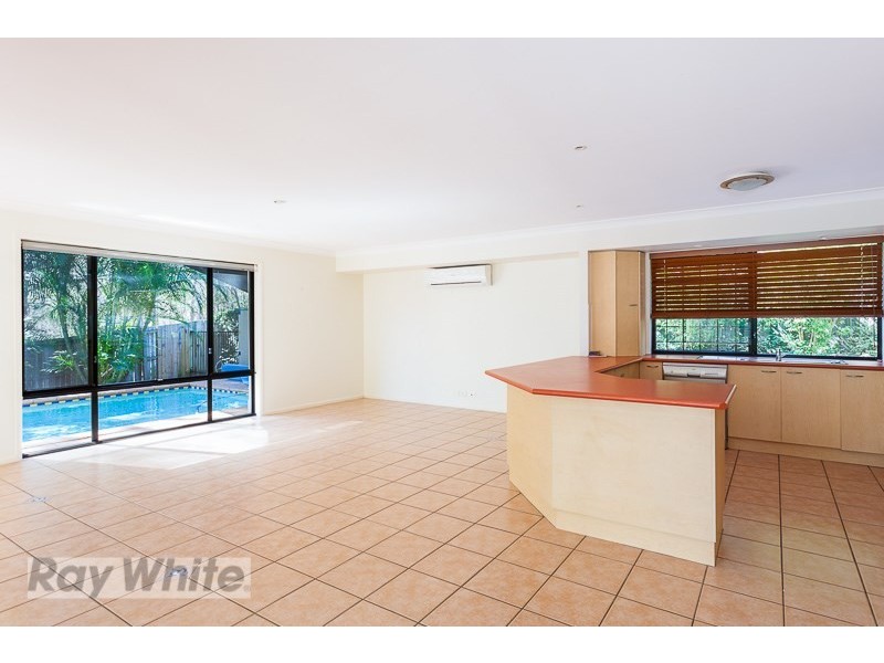 97 Tallow Wood Place, Mount Gravatt East QLD 4122