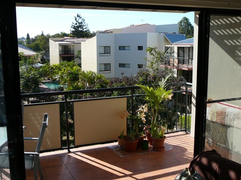 69/55 Harries Road, Coorparoo QLD 4151