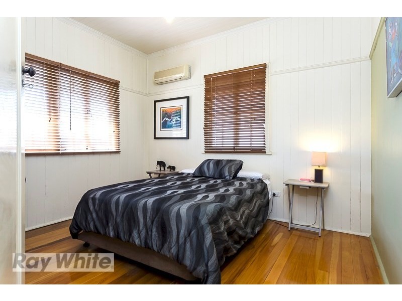 515 Logan Road, Greenslopes QLD 4120