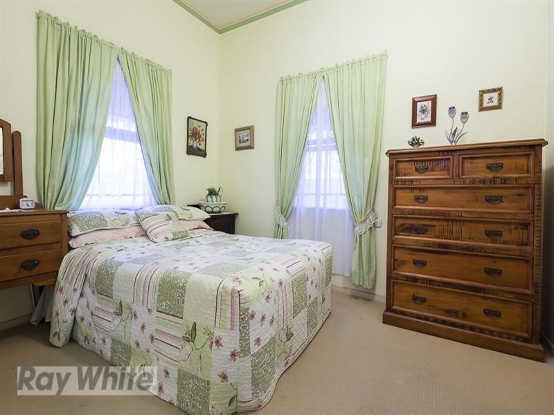 5 Ripon Street, Coorparoo QLD 4151