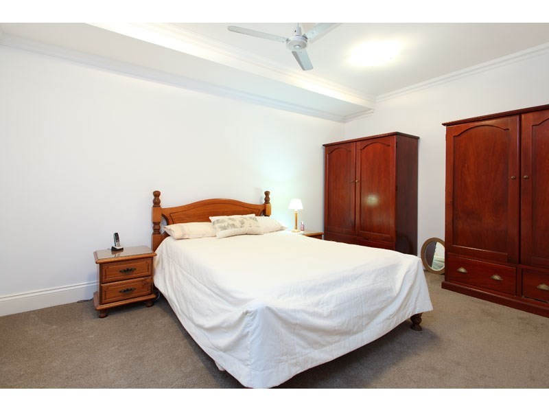 31 Leigh Street, Coorparoo QLD 4151