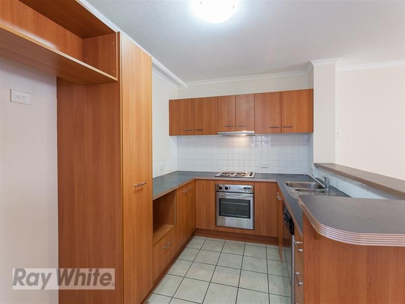 26/38 Vincent Street, Indooroopilly QLD 4068