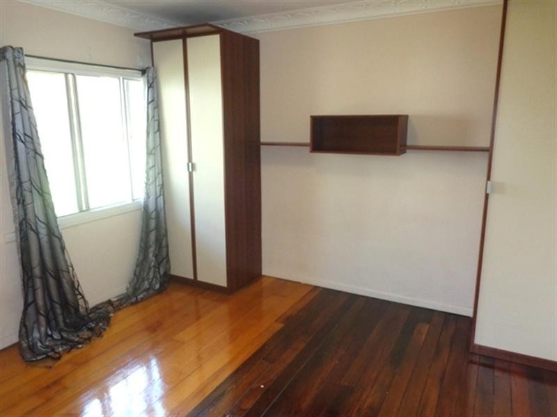 2/58 Lincoln Street, Greenslopes QLD 4120