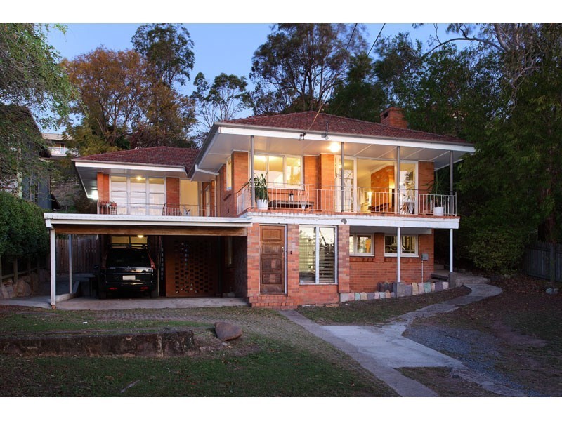 379 Chatsworth Road, Coorparoo QLD 4151