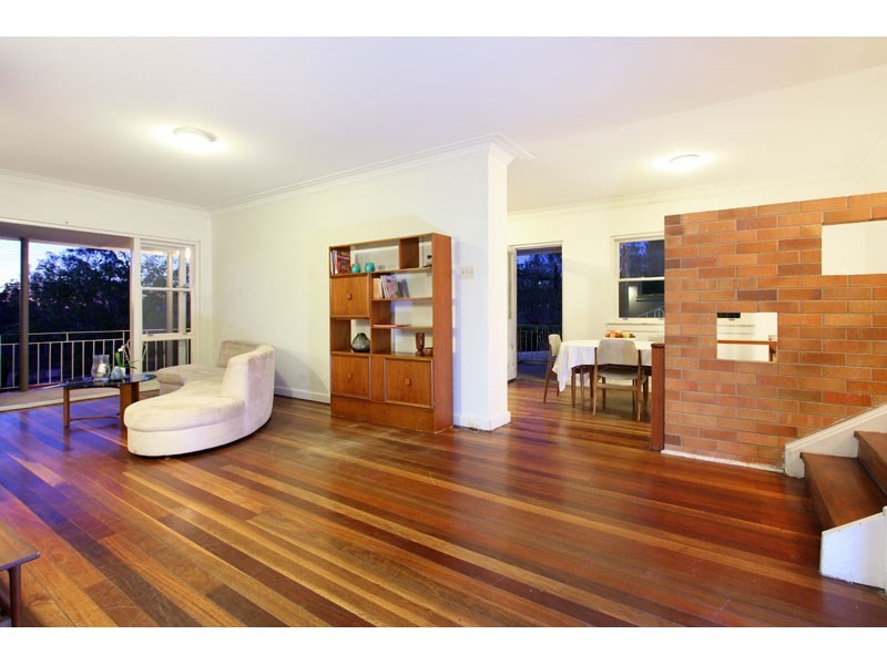 379 Chatsworth Road, Coorparoo QLD 4151