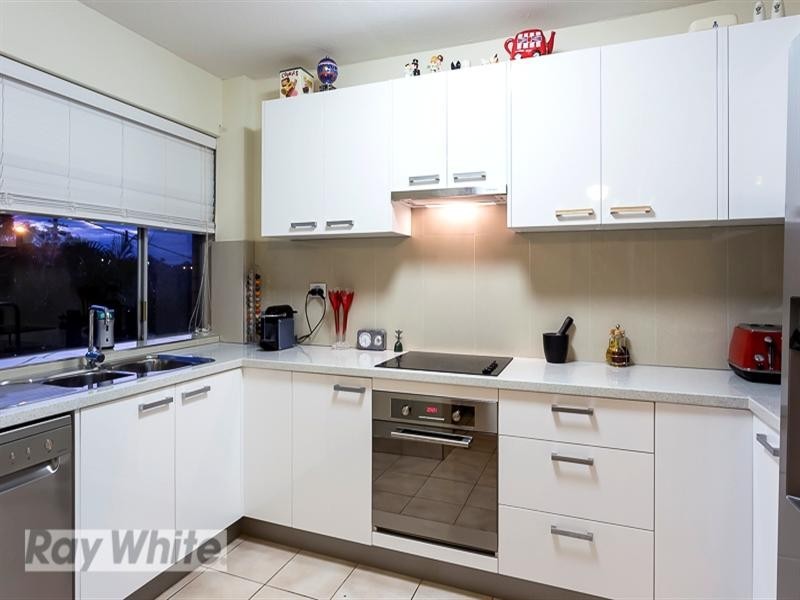 2/40 Birdwood Road, Holland Park West QLD 4121