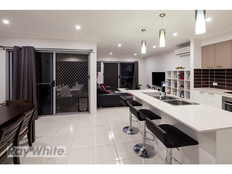 17 Mountain Street, Mount Gravatt QLD 4122