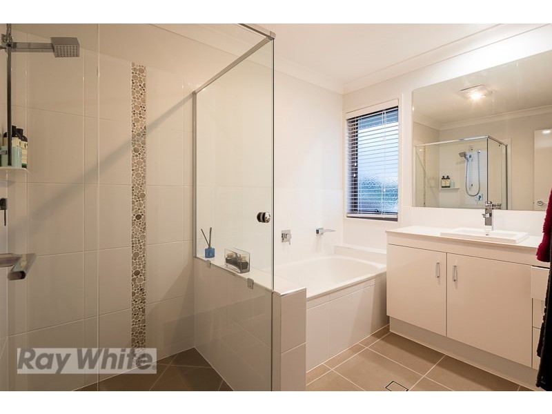 17 Mountain Street, Mount Gravatt QLD 4122