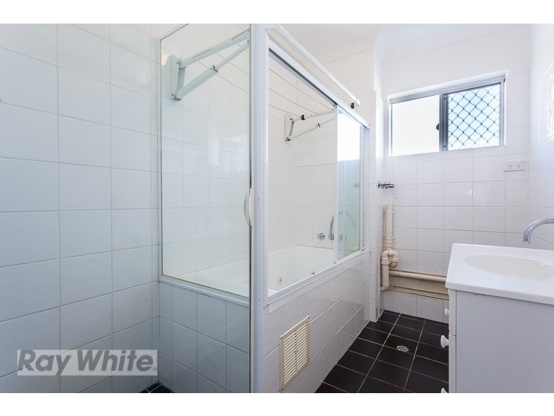 4/6 Fifth Avenue, Coorparoo QLD 4151