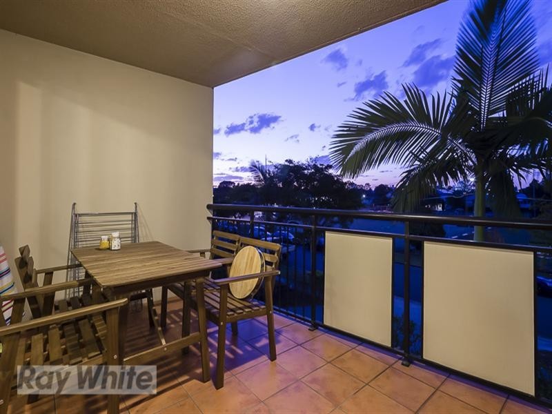 30/55 Harries Road, Coorparoo QLD 4151