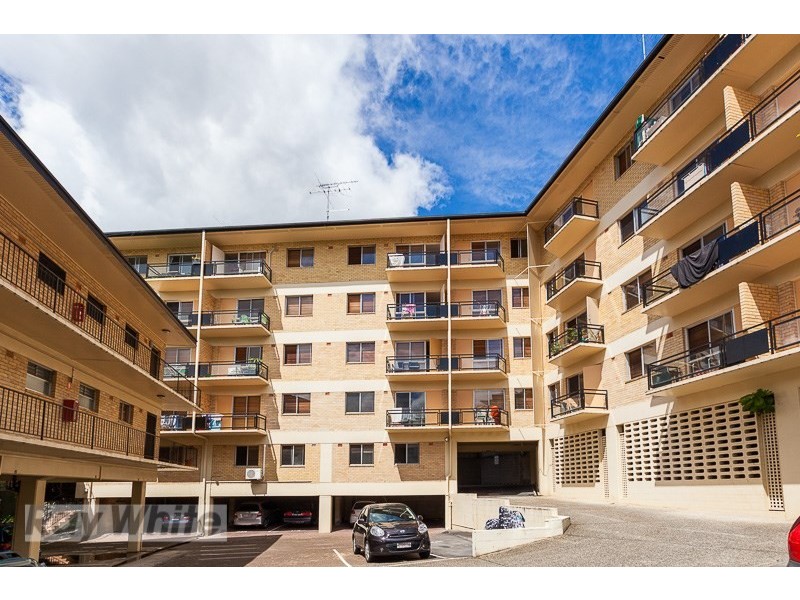 18/2 Gertrude Street, Highgate Hill QLD 4101