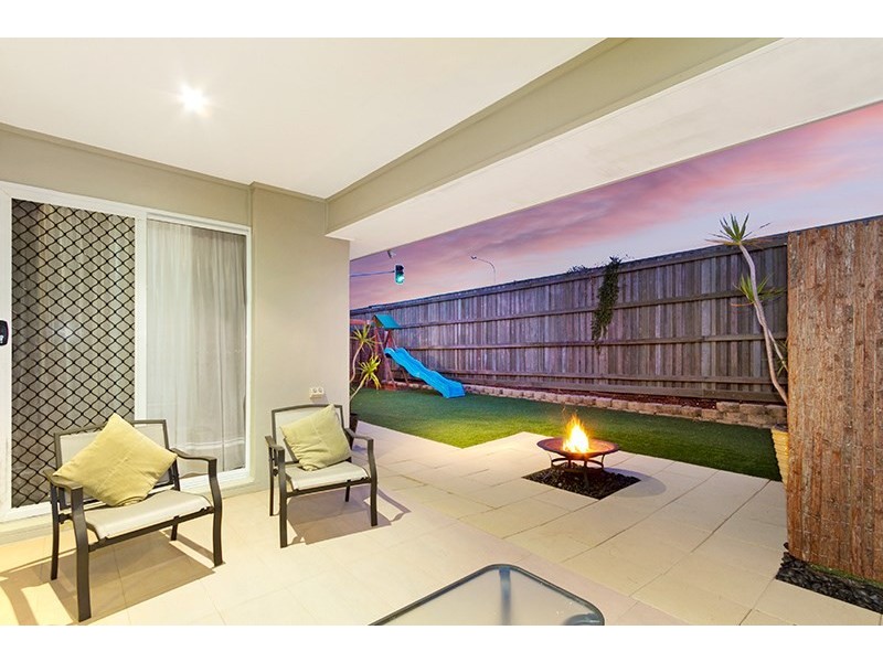 4 Peregian Close, Manly West QLD 4179