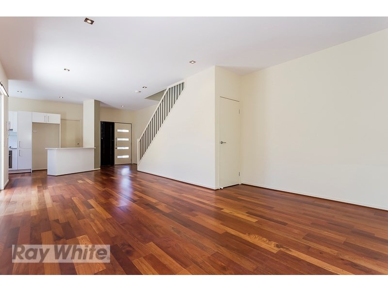 4/837 Old Cleveland Road, Carina QLD 4152