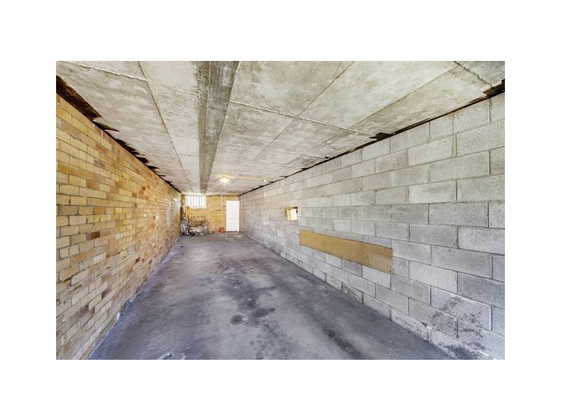 1/245 Cavendish Road, Coorparoo QLD 4151