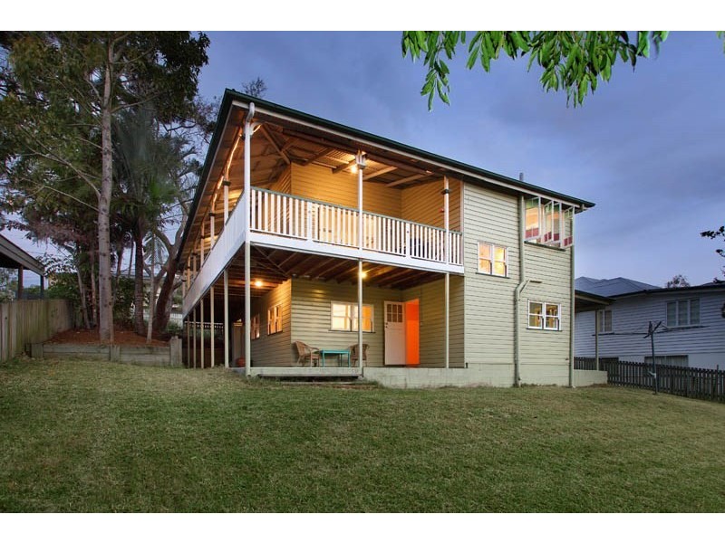 27 Kelsey Street, Coorparoo QLD 4151