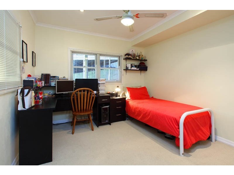 27 Kelsey Street, Coorparoo QLD 4151