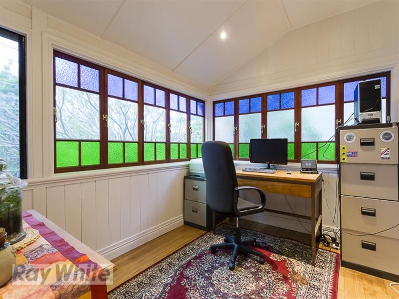 3 Fred Street, Camp Hill QLD 4152