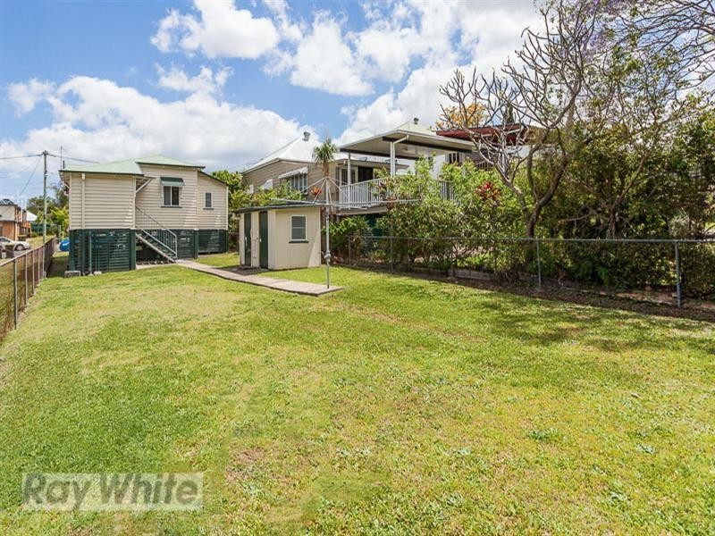 16 Newdegate Street, Greenslopes QLD 4120