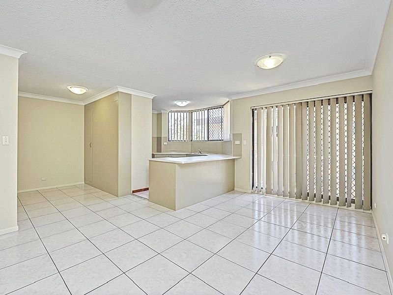 3/304 Cavendish Road, Coorparoo QLD 4151