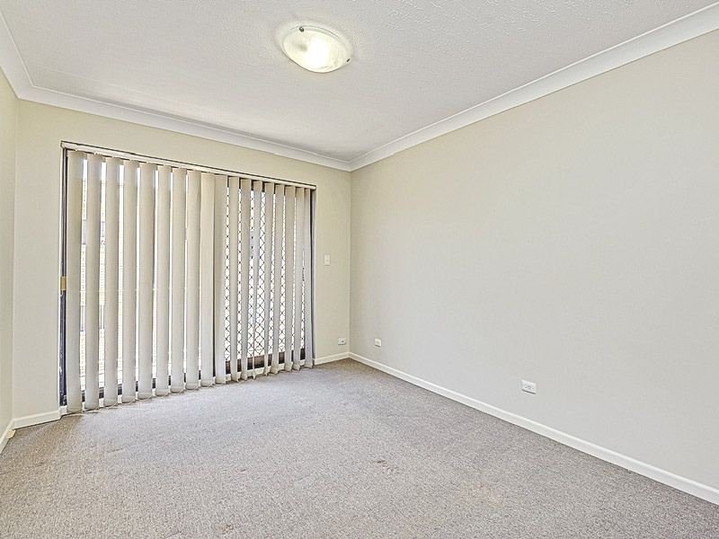 3/304 Cavendish Road, Coorparoo QLD 4151