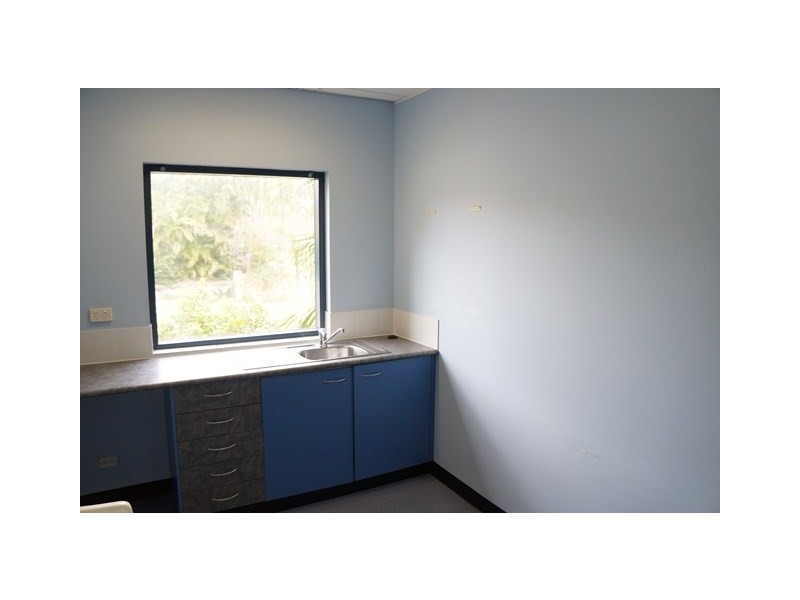 803 Creek Road, Carindale QLD 4152