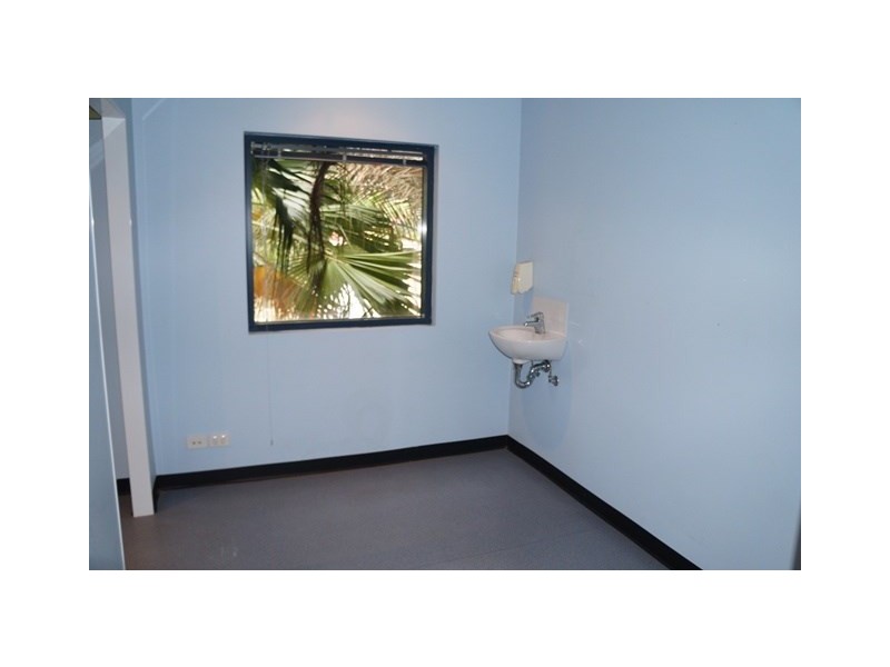 803 Creek Road, Carindale QLD 4152